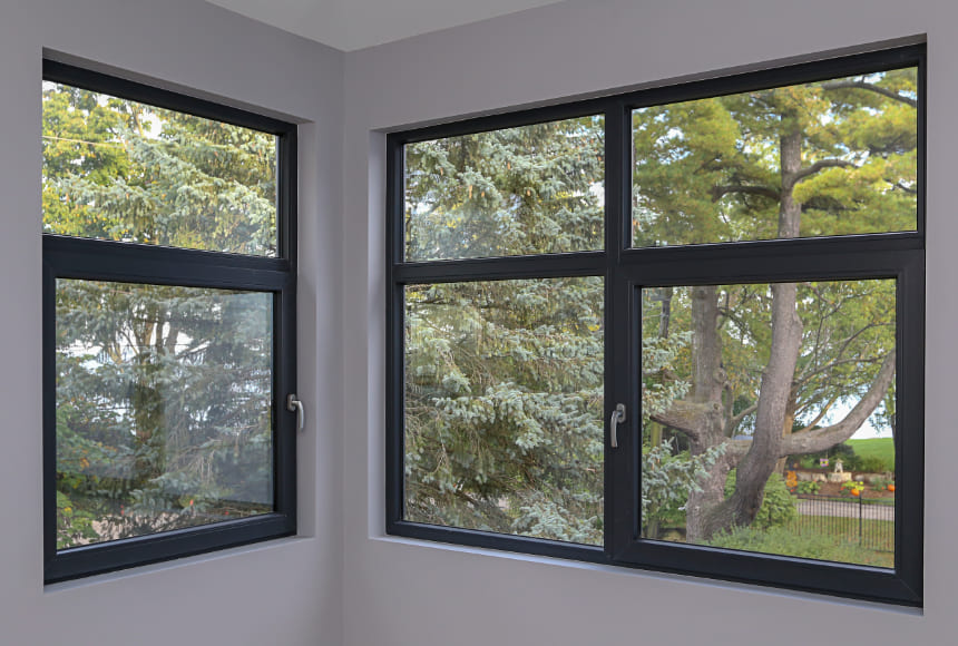 Sprossenfenster mit Kämpfersprosse in Wohnhaus